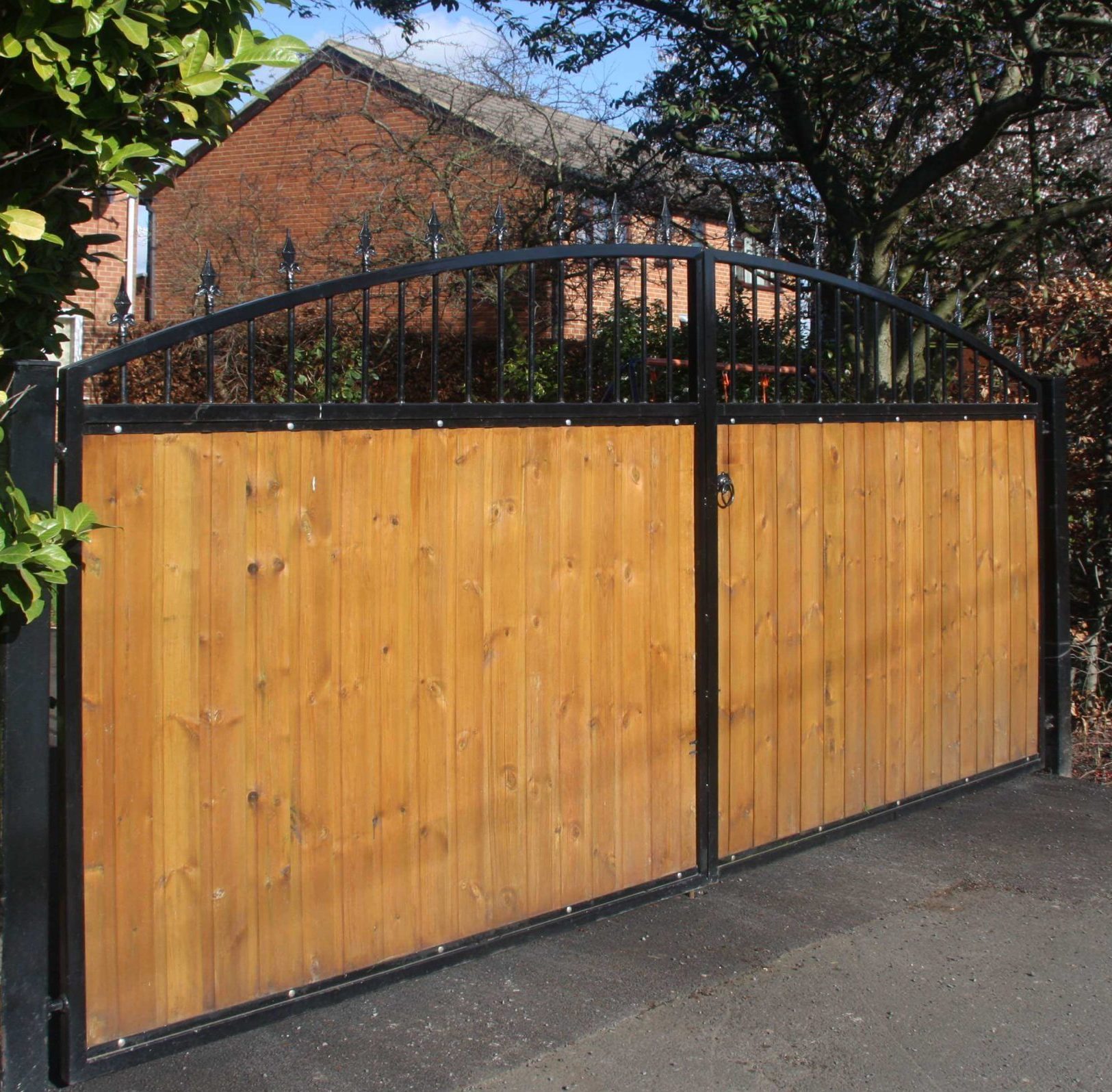 metal wall railing installers Rotherhithe SE16